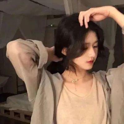 星月霜寒照归程